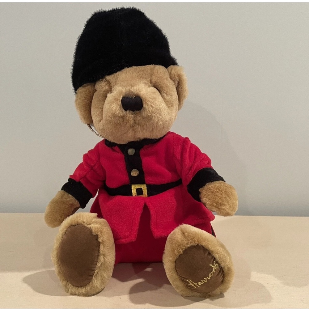 Harrods Knightsbridge Guardsman Bear Soft Toy Collection 12"